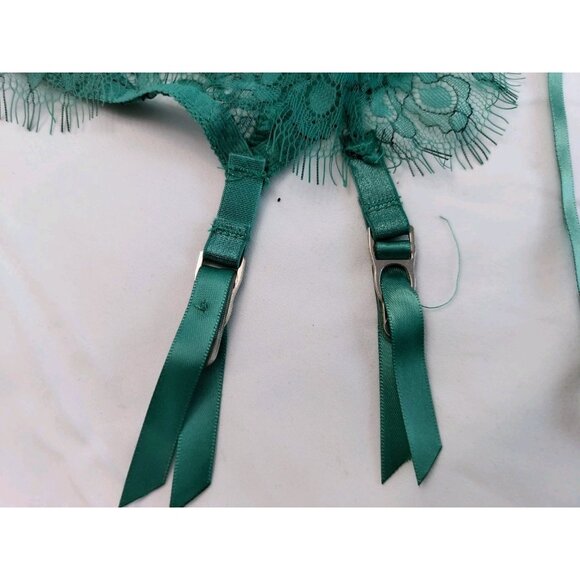 Dreamgirl Green Lace Bustier & Thong Set – Size Small – New with Tags - Picture 4 of 15